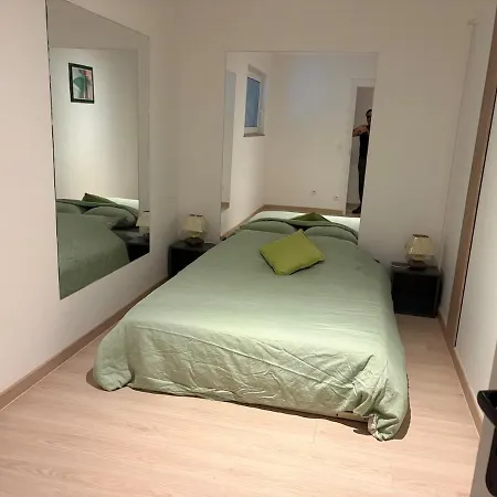 90m2 - Balneo - Clim - 2 Apartment Freyming-Merlebach