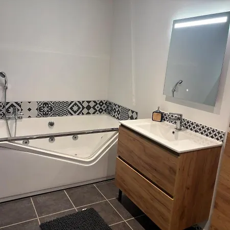 Apartment 90m2 - Balneo - Clim - 2 Freyming-Merlebach